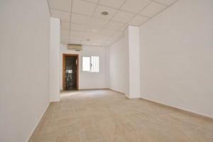 Local comercial en alquiler en Alaquàs, Centro photo 0