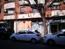 Local comercial en alquiler en Alaquàs, Alaquàs photo 0