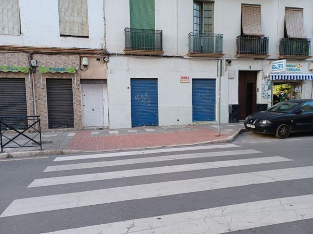 Local comercial en alquiler en Málaga, El Molinillo photo 0