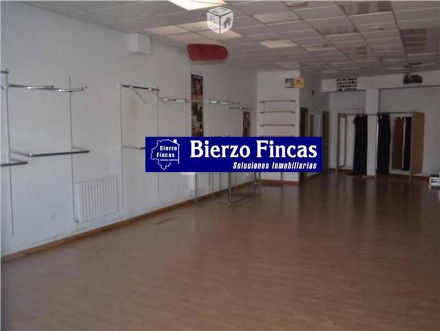 Local comercial en alquiler en Ponferrada, Cuatrovientos photo 0