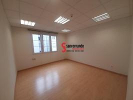 Oficina en alquiler en Santander, Centro-Puertochico photo 0