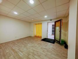 Local comercial en alquiler en Alagón, Aragon photo 0