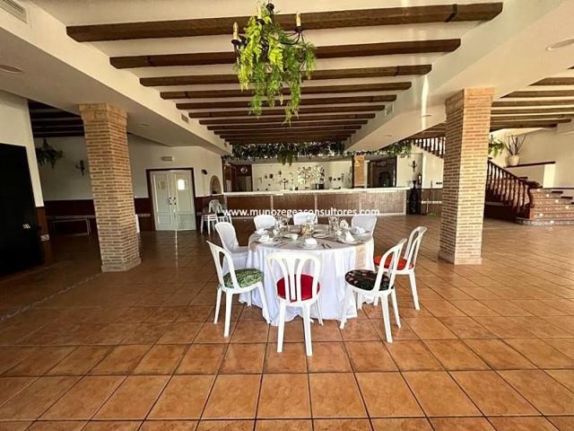 Local comercial en alquiler en Lucena, Carretera Córdoba - Málaga, 14900 photo 0