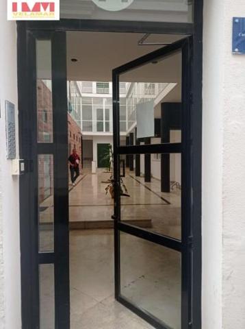 Local comercial en alquiler en Cádiz, Centro photo 0