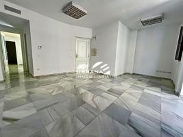 Oficina en alquiler en Lucena, Calle Jaime, 14900 photo 0