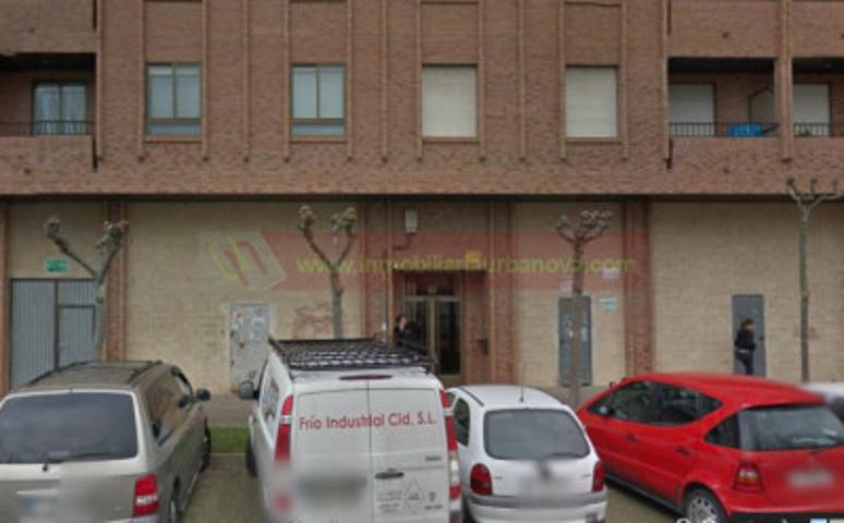 Local comercial en alquiler en Logroño, Cascajos photo 0