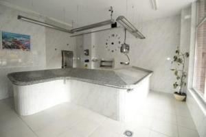 Local comercial en alquiler en Gijón, Gijón photo 0