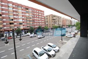 Oficina en alquiler en Valencia, Tres Forques photo 0
