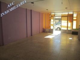 Local comercial en alquiler en Lugo, Montiron photo 0