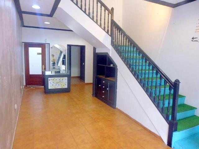 Local comercial en alquiler en Pola de Siero, Siero photo 0