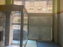 Local comercial en alquiler en Lalín photo 0