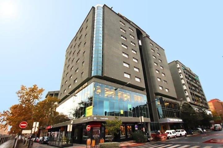 Oficina en alquiler en Granada, Centro photo 0