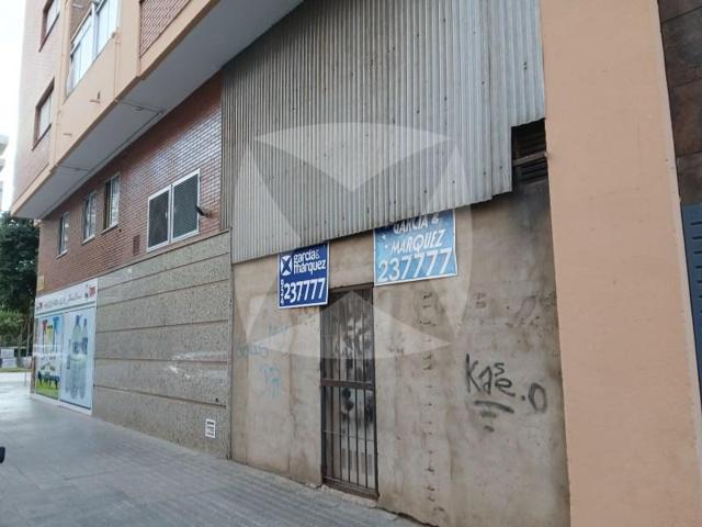 Local comercial en alquiler en Badajoz, Valdepasillas photo 0