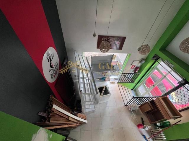 Local comercial en alquiler en Cáceres photo 0