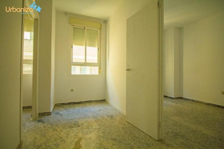 Oficina en alquiler en Badajoz, Centro photo 0