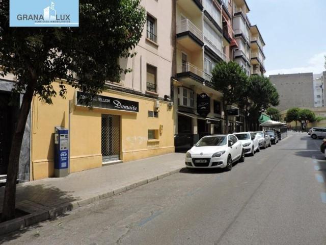 Local comercial en alquiler en Granada, Centro photo 0