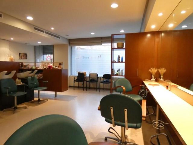 Local comercial en alquiler en Igualada, Poble Sec photo 0