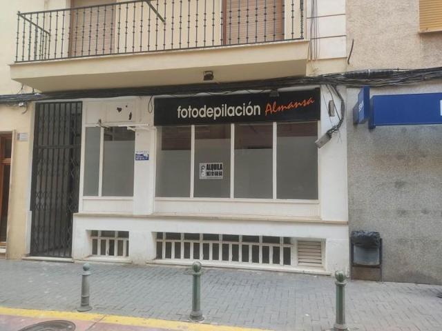 Local comercial en alquiler en Almansa, Centro photo 0