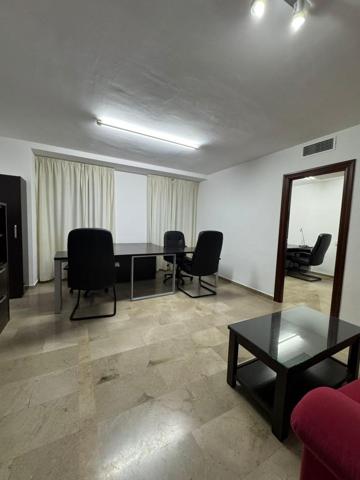 Oficina en alquiler en Granada, Pajaritos photo 0