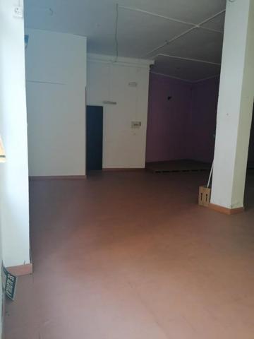 Local comercial en alquiler en Cáceres, COLON photo 0