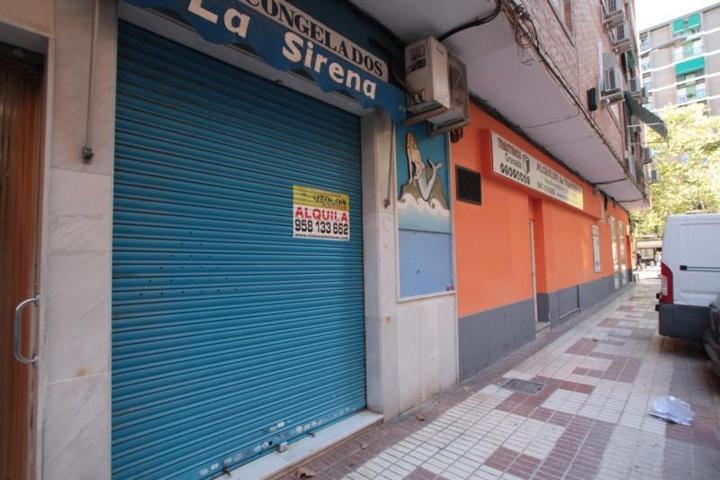 Local comercial en alquiler en Granada, Alminares photo 0