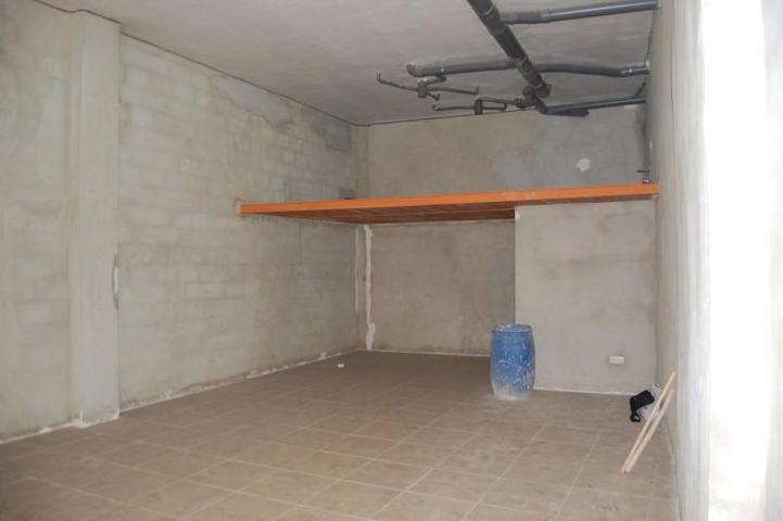 Local comercial en alquiler en Albacete, Feria photo 0