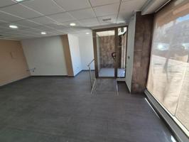 Local comercial en alquiler en Elda, Avenida de ronda photo 0