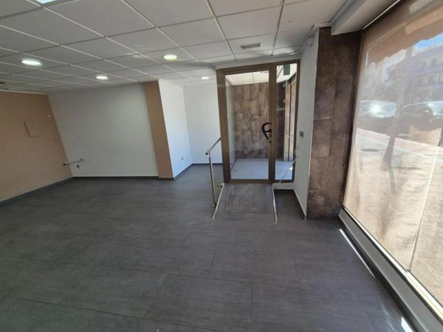 Local comercial en alquiler en Elda, Avenida de ronda photo 0