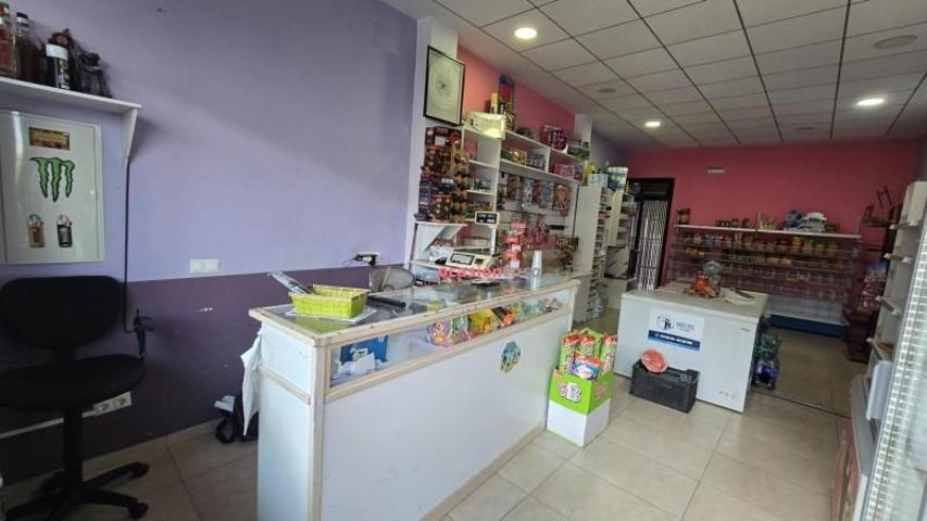 Local comercial en alquiler en Pozoblanco, Sin zona photo 0
