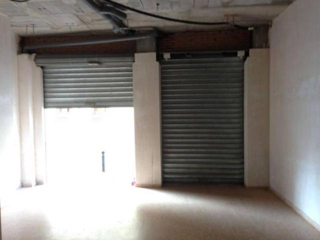 Local comercial en alquiler en Tavernes de la Valldigna, Centro photo 0