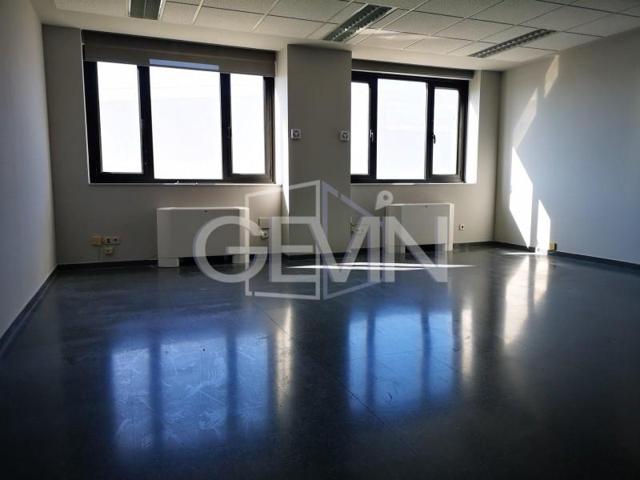 Oficina en alquiler en Santa Perpètua de Mogoda, Polígono CIM Valles photo 0