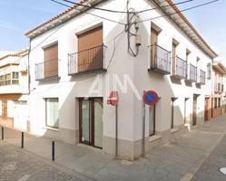 Local comercial en alquiler en Manzanares, Paseo del Rio photo 0