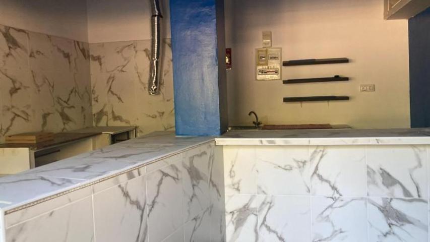 Local comercial en alquiler en Alicante, Carolinas Altas photo 0