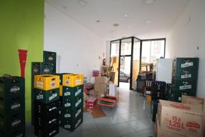 Local comercial en alquiler en Oviedo, El Milan photo 0
