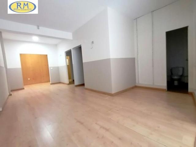 Local comercial en alquiler en Cáceres, Centro photo 0