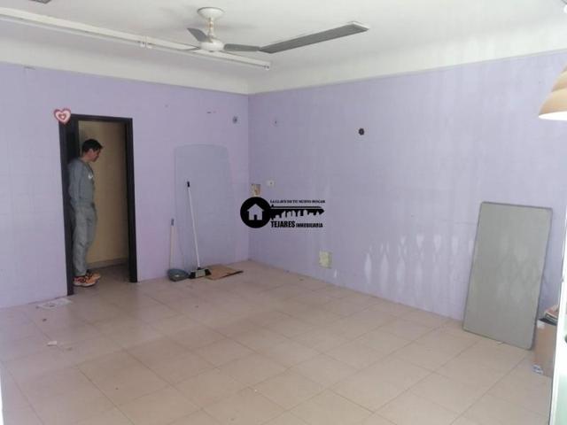 Local comercial en alquiler en Albacete, Centro-Carretas photo 0