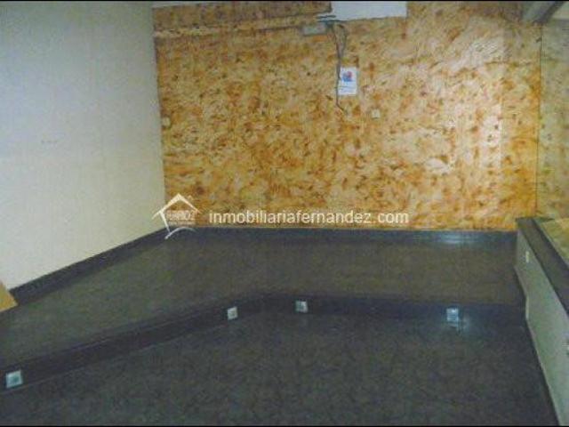 Local comercial en alquiler en Cáceres, Centro photo 0