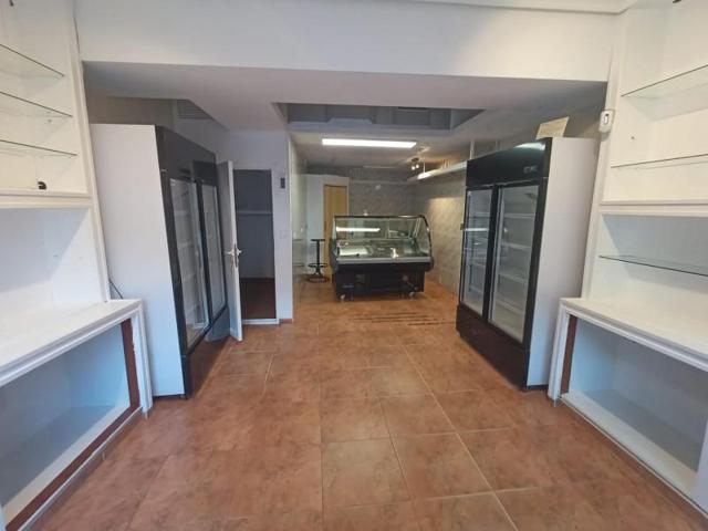 Local comercial en alquiler en Cáceres, Centro photo 0