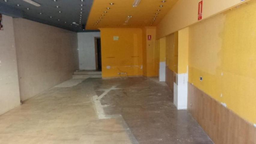 Local comercial en alquiler en Elda, Elda photo 0