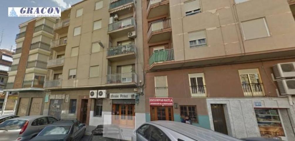 Local comercial en alquiler en Elche, Plaza Crevillente-Juzgados photo 0