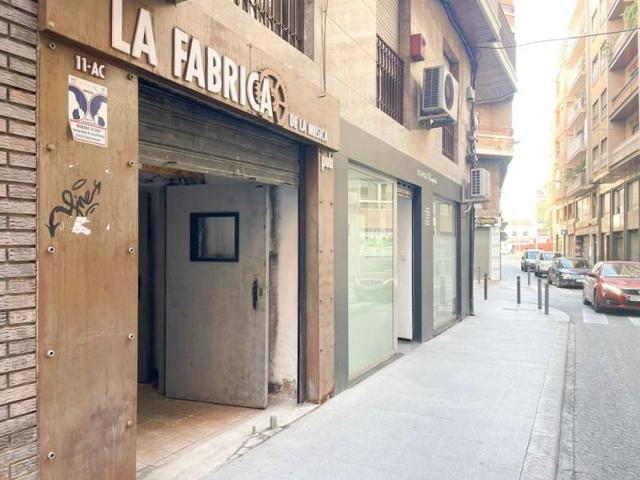 Local comercial en alquiler en Elche, Centro photo 0