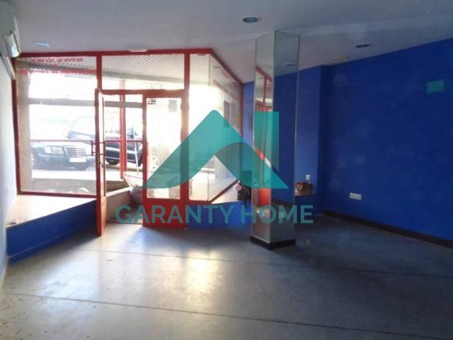 Local comercial en alquiler en Cáceres, CRUZ DE LOS CAIDOS photo 0