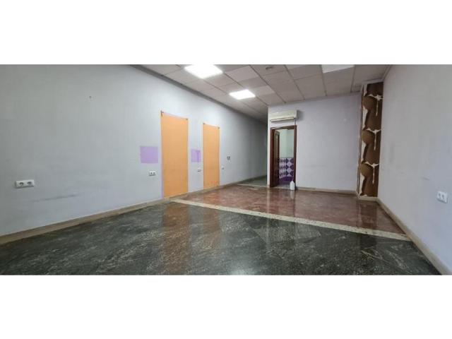Local comercial en alquiler en Pozoblanco photo 0