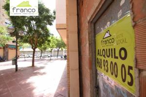 Local comercial en alquiler en Murcia, Belen photo 0