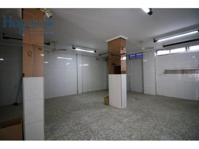 Local comercial en alquiler en Córdoba, Parque Cruz Conde photo 0