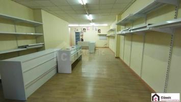 Local comercial en alquiler en Terrassa, La Maurina photo 0