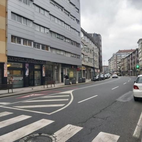 Oficina en alquiler en Santiago de Compostela, Santiago Sur photo 0