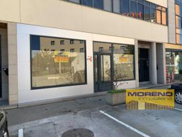 Local comercial en alquiler en Sarria photo 0