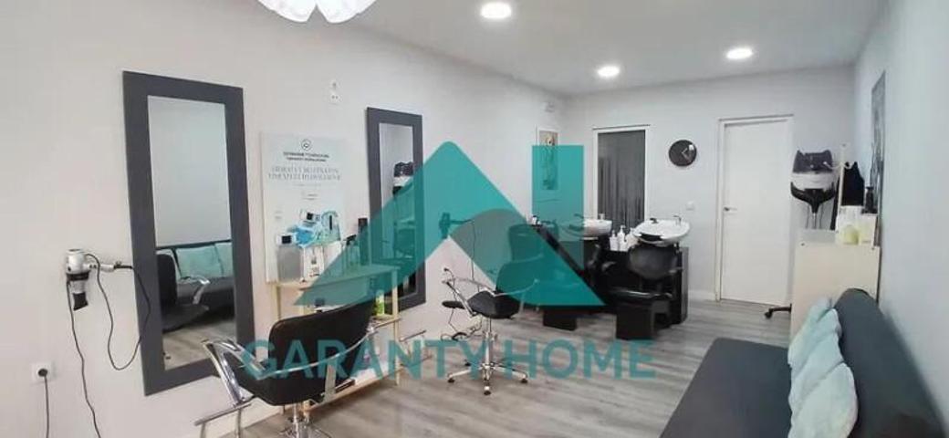 Local comercial en alquiler en Cáceres, Moctezuma photo 0