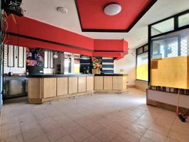 Local comercial en alquiler en A Coruña, Los Mallos-Juzgados-Estación photo 0